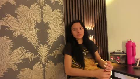 SOFIA online show from April 15, 1:45 am