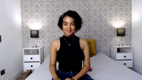 Snapshot of sofi_z chatting on January 16, 8:25 pm Sofi online show from January 16, 8:25 pm