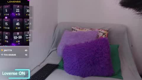 sofia  whitee online show from September 27, 6:51 am