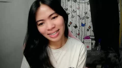Snapshot of sofia_ava24 chatting on June 15, 6:37 am Chady online show from June 15, 6:37 am