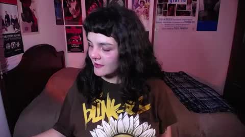 Snapshot of sofia_coolle chatting on June 11, 11:25 pm Sofi online show from June 11, 11:25 pm