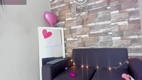 Snapshot of sofia_danvers chatting on February 22, 9:04 pm sofia danvers online show from February 22, 9:04 pm