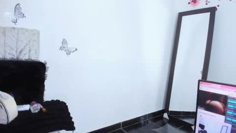 Sofia online show from November 13, 8:19 pm