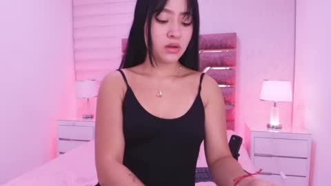 Snapshot of sofia_gomes_ chatting on May 9, 11:59 am sofia gomes online show from May 9, 11:59 am