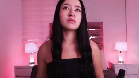 Snapshot of sofia_gomes_ chatting on June 1, 11:56 am sofia gomes online show from June 1, 11:56 am