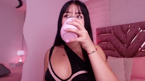 Snapshot of sofia_gomes_ chatting on June 25, 11:59 am sofia gomes online show from June 25, 11:59 am