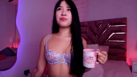 Snapshot of sofia_gomes_ chatting on July 7, 11:58 am sofia gomes online show from July 7, 11:58 am