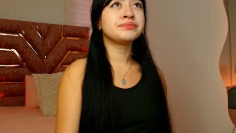 Snapshot of sofia_gomes_ chatting on August 1, 11:53 am sofia gomes online show from August 1, 11:53 am
