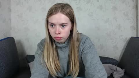 Snapshot of sofia_here chatting on May 11, 12:05 am Sofia here online show from May 11, 12:05 am