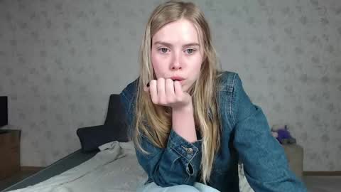Snapshot of sofia_here chatting on May 21, 11:56 pm Sofia here online show from May 21, 11:56 pm