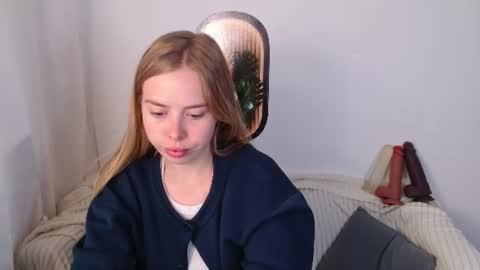 Snapshot of sofia_here chatting on June 10, 11:57 pm Sofia here online show from June 10, 11:57 pm