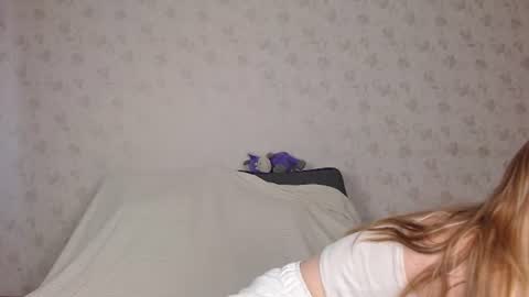Snapshot of sofia_here chatting on June 15, 12:02 am Sofia here online show from June 15, 12:02 am