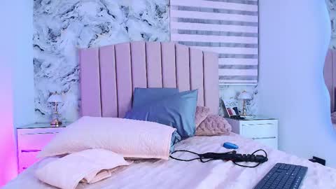 Sofia online show from November 20, 3:07 am