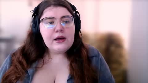 Snapshot of sofia_mi_ chatting on July 8, 3:33 am sofia_mi_ online show from July 8, 3:33 am