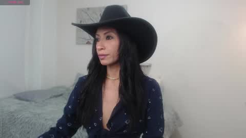 Snapshot of sofia_perez___ chatting on July 10, 9:28 pm Sofi online show from July 10, 9:28 pm