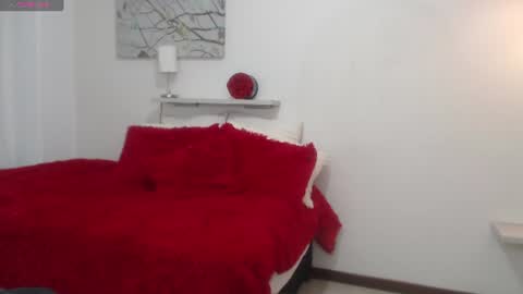 Snapshot of sofia_perez___ chatting on July 28, 9:58 pm Sofi online show from July 28, 9:58 pm