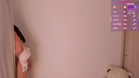 Snapshot of sofia_rivers_ chatting on June 18, 4:02 am sofia_rivers_ online show from June 18, 4:02 am