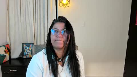 sofia_sorceress online show from December 23, 12:52 am