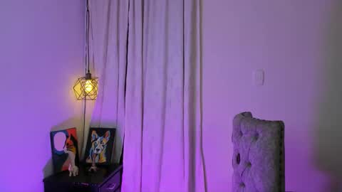 Snapshot of sofia_sorceress chatting on March 23, 12:58 am sofia_sorceress online show from March 23, 12:58 am