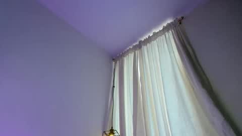 Snapshot of sofia_sorceress chatting on May 31, 2:57 pm sofia_sorceress online show from May 31, 2:57 pm