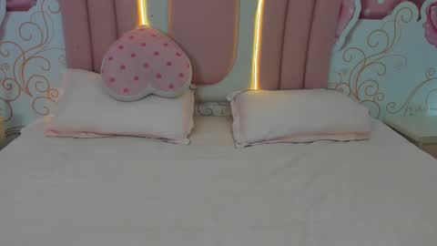 sofiaabigboobs online show from December 2, 12:10 pm