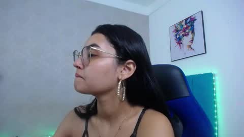 Sofia online show from November 27, 1:13 pm