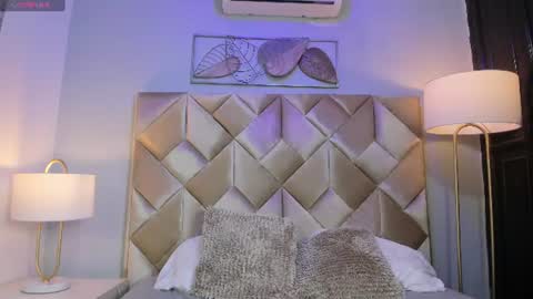 Snapshot of sofiabuitrago chatting on July 14, 7:30 pm sofi online show from July 14, 7:30 pm