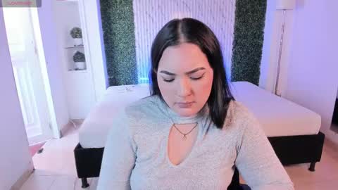 Snapshot of sofiacaramel chatting on November 26, 4:08 pm Sofia caramel online show from November 26, 4:08 pm