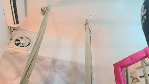 Snapshot of sofiacastillo01 chatting on July 27, 2:13 pm sofiacastillo01 online show from July 27, 2:13 pm