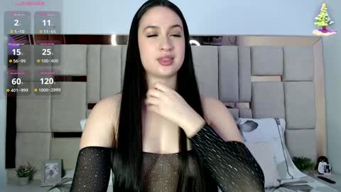 sofiaduque_26 online show from January 2, 8:24 pm