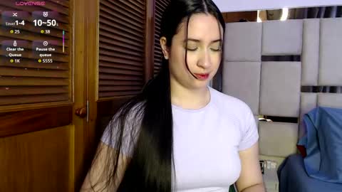 sofiaduque_26 online show from May 11, 7:55 pm