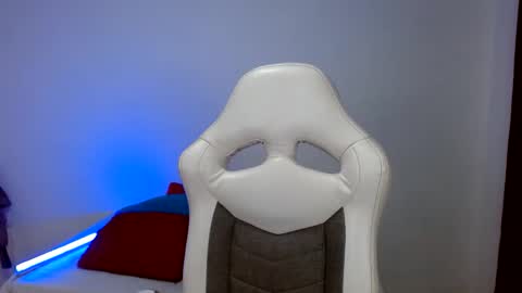 Snapshot of sofiakey chatting on April 6, 4:32 am sofia online show from April 6, 4:32 am