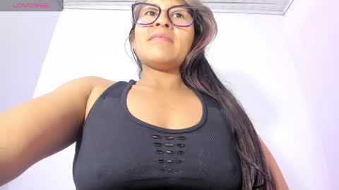 sofii milk online show from January 2, 3:26 am