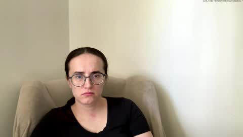 Snapshot of sofianicegirl chatting on May 6, 8:30 am Sofia online show from May 6, 8:30 am