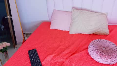 Snapshot of sofiastanley chatting on June 11, 2:53 am Sofia Stanley online show from June 11, 2:53 am