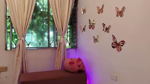 Snapshot of sofibelladelavega chatting on June 16, 7:16 pm Sofi Bella online show from June 16, 7:16 pm