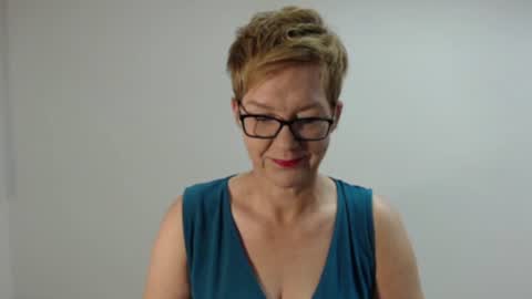 Sofie Velvet online show from July 24, 7:50 am