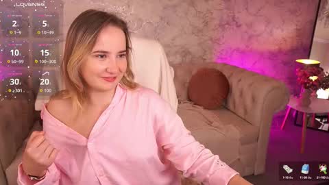 Snapshot of sofiebloom chatting on October 4, 11:36 pm Sofie online show from October 4, 11:36 pm