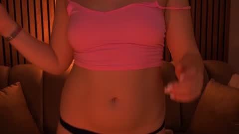 Snapshot of sofiebloom chatting on July 30, 9:14 pm Sofie online show from July 30, 9:14 pm