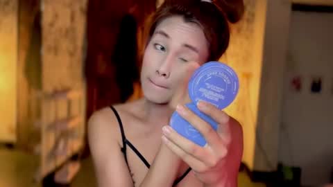 Snapshot of sofiesticatedasiancummer chatting on July 8, 12:15 am Sofie online show from July 8, 12:15 am