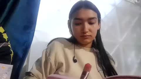 Snapshot of sofii_cute01 chatting on February 21, 11:11 am sofii_cute01 online show from February 21, 11:11 am