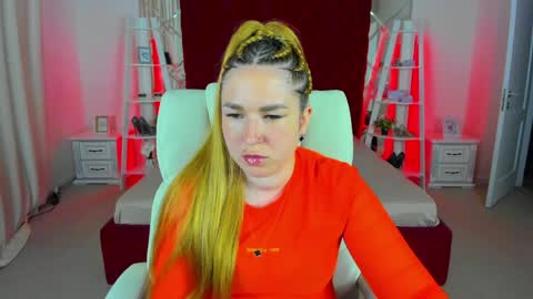 sofii_darling online show from April 2, 4:26 pm