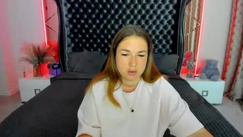 sofii_darling online show from June 15, 4:20 pm