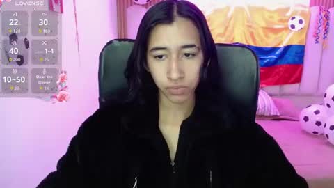 Snapshot of sofii_tk chatting on June 13, 3:26 am Sofii online show from June 13, 3:26 am