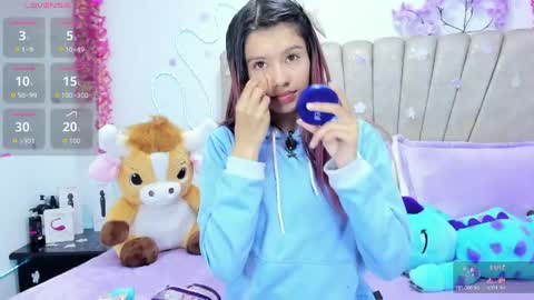 Snapshot of sofiia_cute__ chatting on June 10, 3:18 am sofiia online show from June 10, 3:18 am