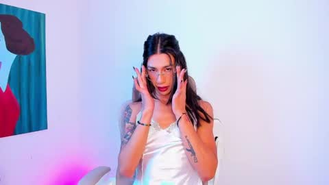 Snapshot of sofiia_grey_ chatting on June 3, 3:17 pm Sofi online show from June 3, 3:17 pm