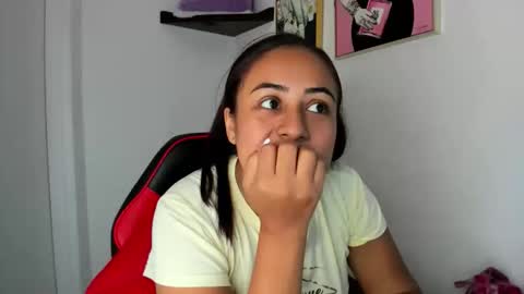 sofiia rodriguez online show from December 3, 2:26 pm