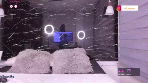 Snapshot of sofiia_rubb chatting on May 23, 5:45 am Sofia online show from May 23, 5:45 am