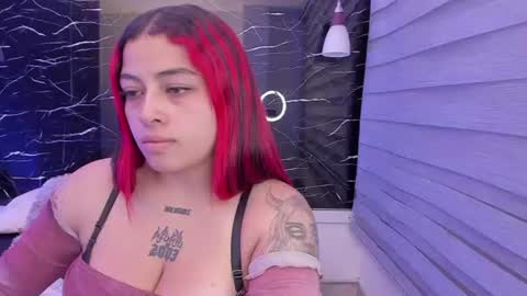 Snapshot of sofiia_rubb chatting on June 30, 4:24 am Sofia online show from June 30, 4:24 am