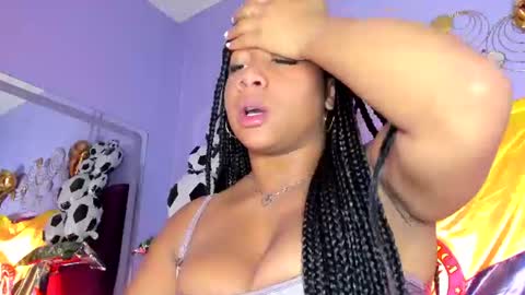 sofiifox online show from June 25, 5:12 am